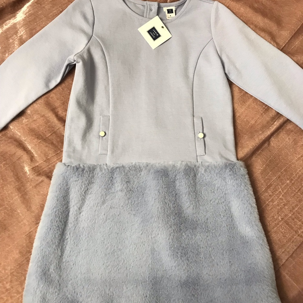 Never worn size 5 Janie and Jack winter holiday dress